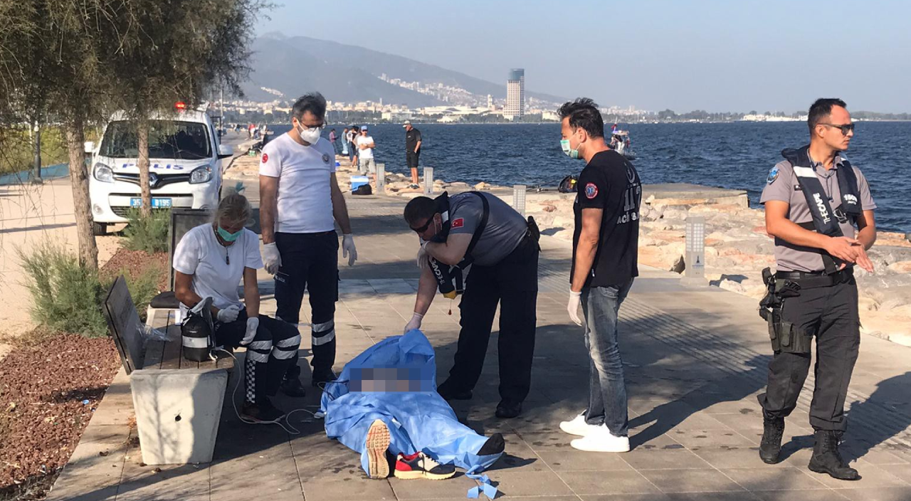 Denizde erkek cesedi buldular!